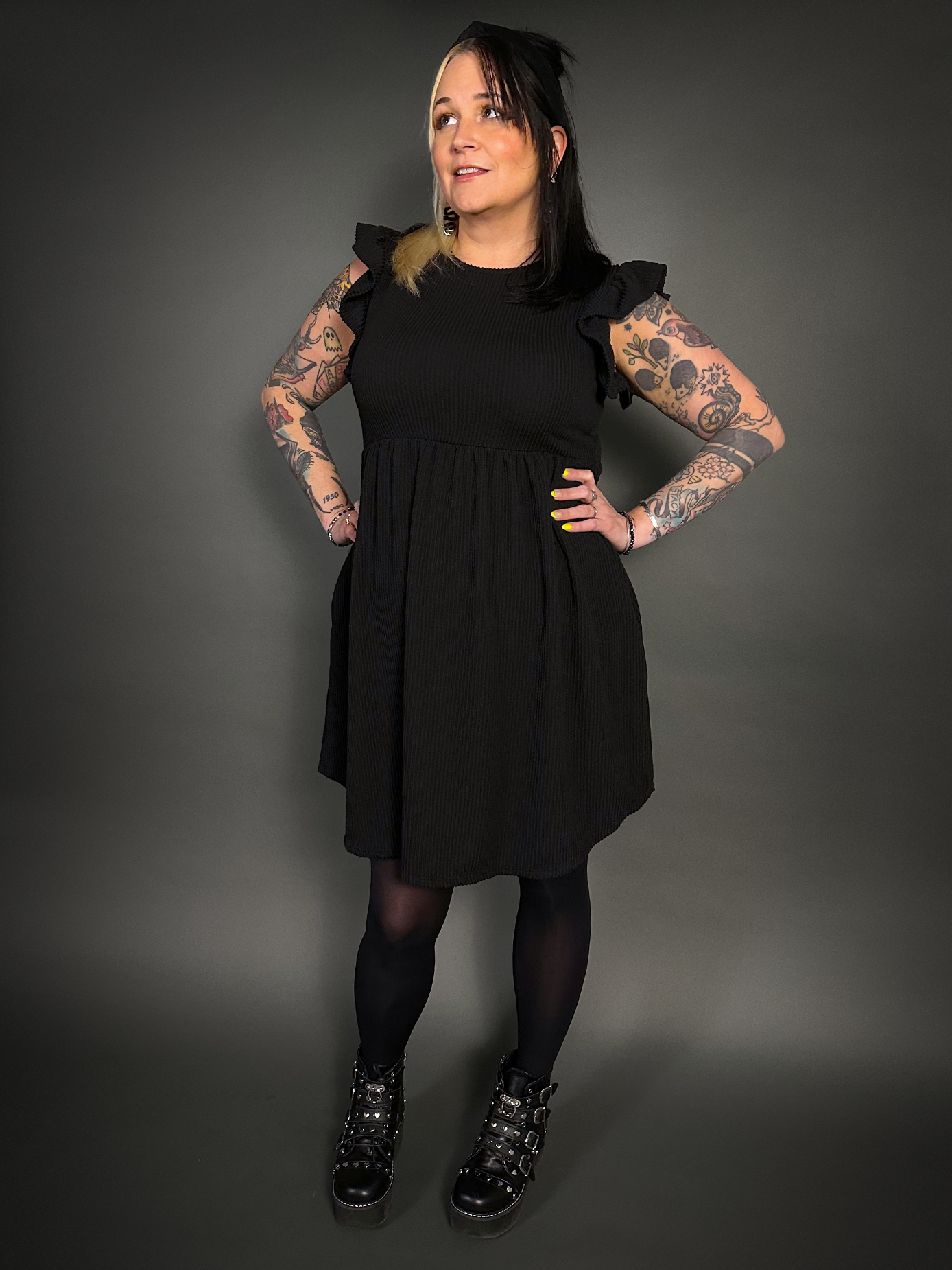 Butterfly Short Sleeve Ribbed Babydoll Dress with Pockets in Black