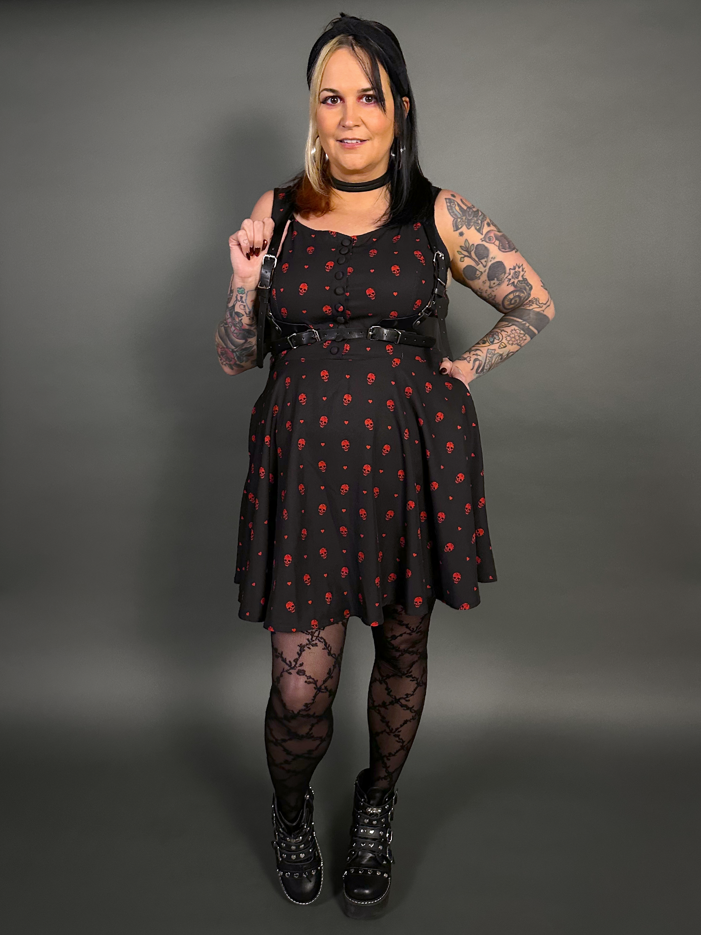Floral Criss Cross Pattern Tights by Pamela Mann Made in Italy
