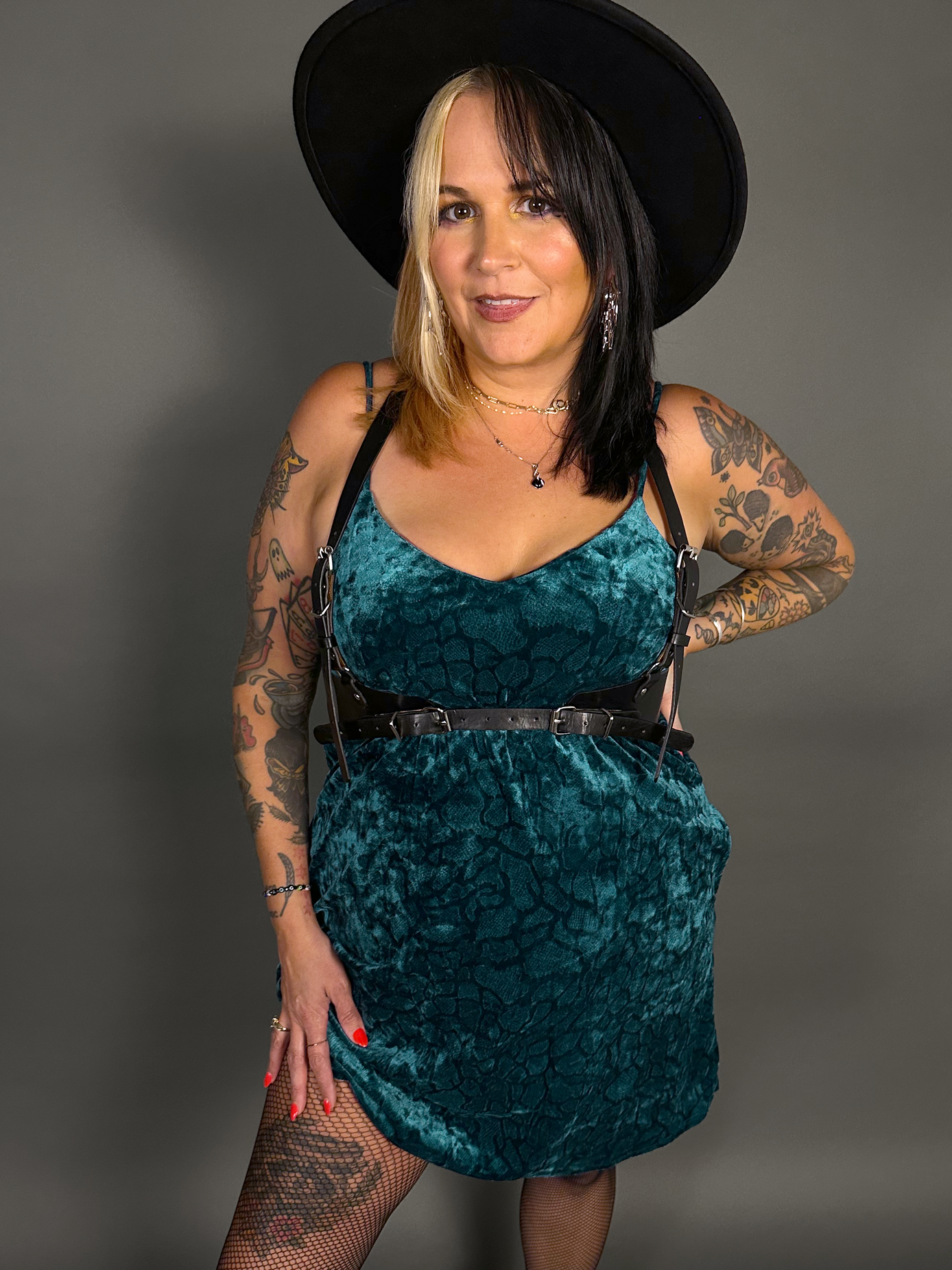 Outfit Set - Animal Ember Velvet Mini Dress in Teal  & Classic Black Harness Belt