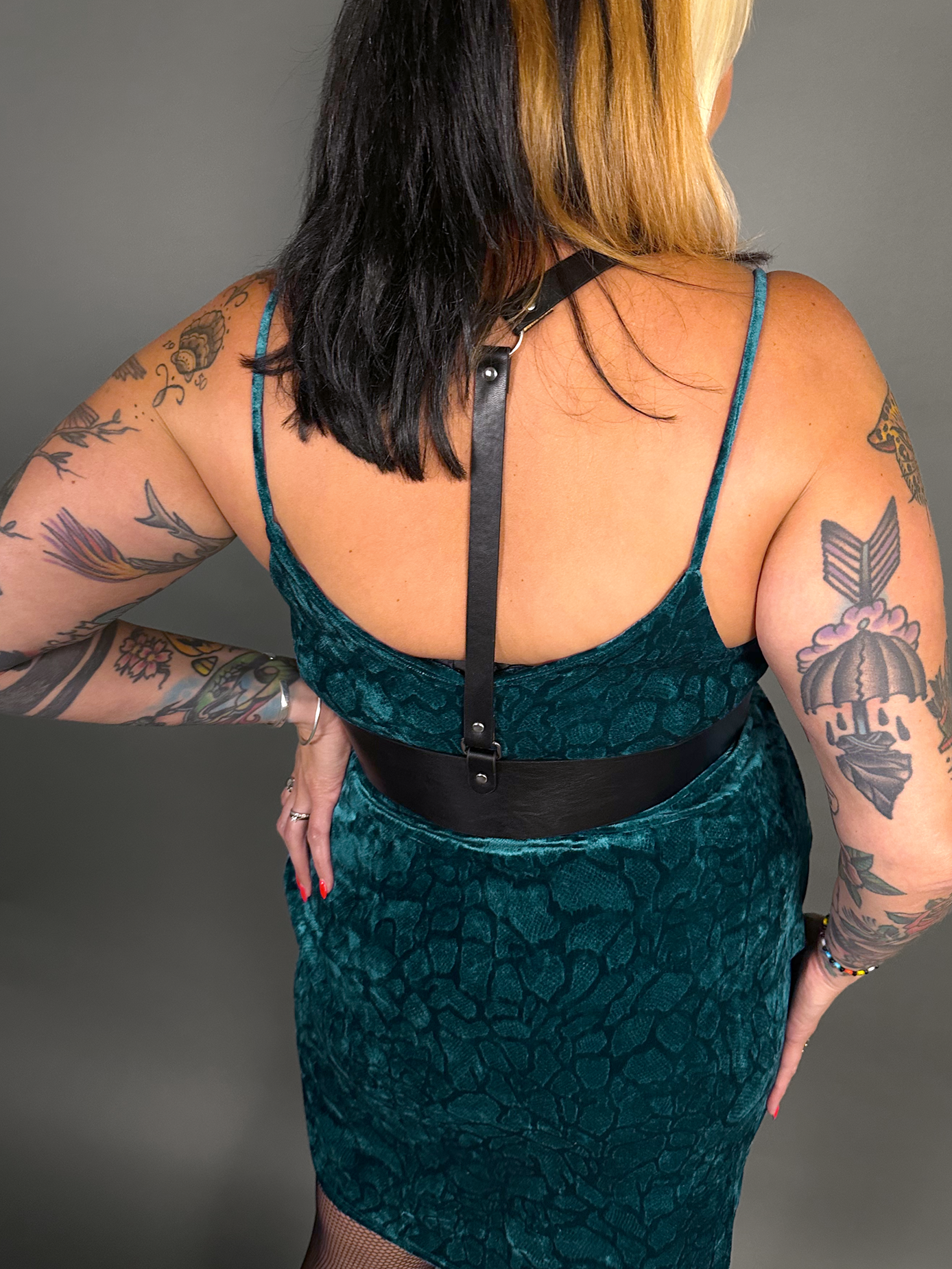 Outfit Set - Animal Ember Velvet Mini Dress in Teal  & Classic Black Harness Belt