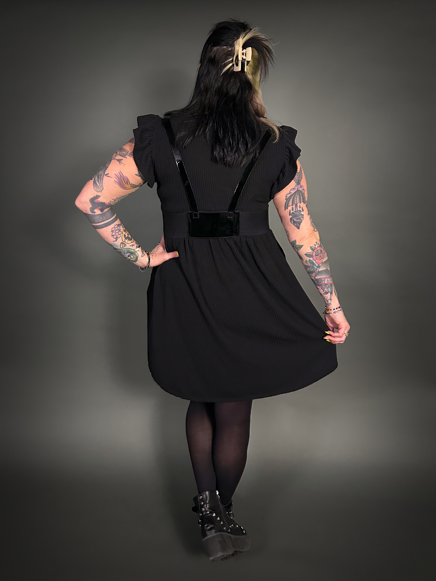 Outfit Set - Butterfly Short Sleeve Ribbed Babydoll Dress & Patent PU Leather Harness Belt