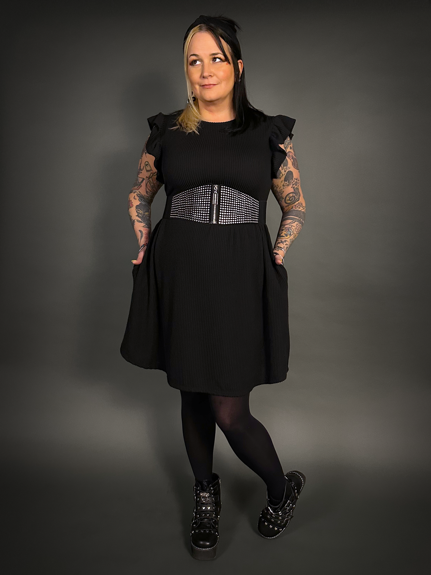 Outfit Set - Butterfly Short Sleeve Ribbed Babydoll Dress & Round Studs Zip-up Corset Belt