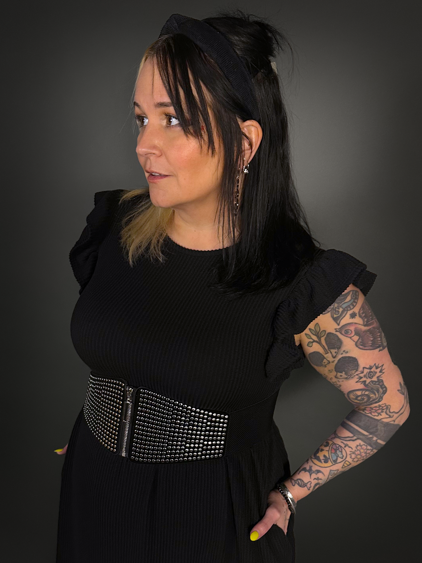 Outfit Set - Butterfly Short Sleeve Ribbed Babydoll Dress & Round Studs Zip-up Corset Belt