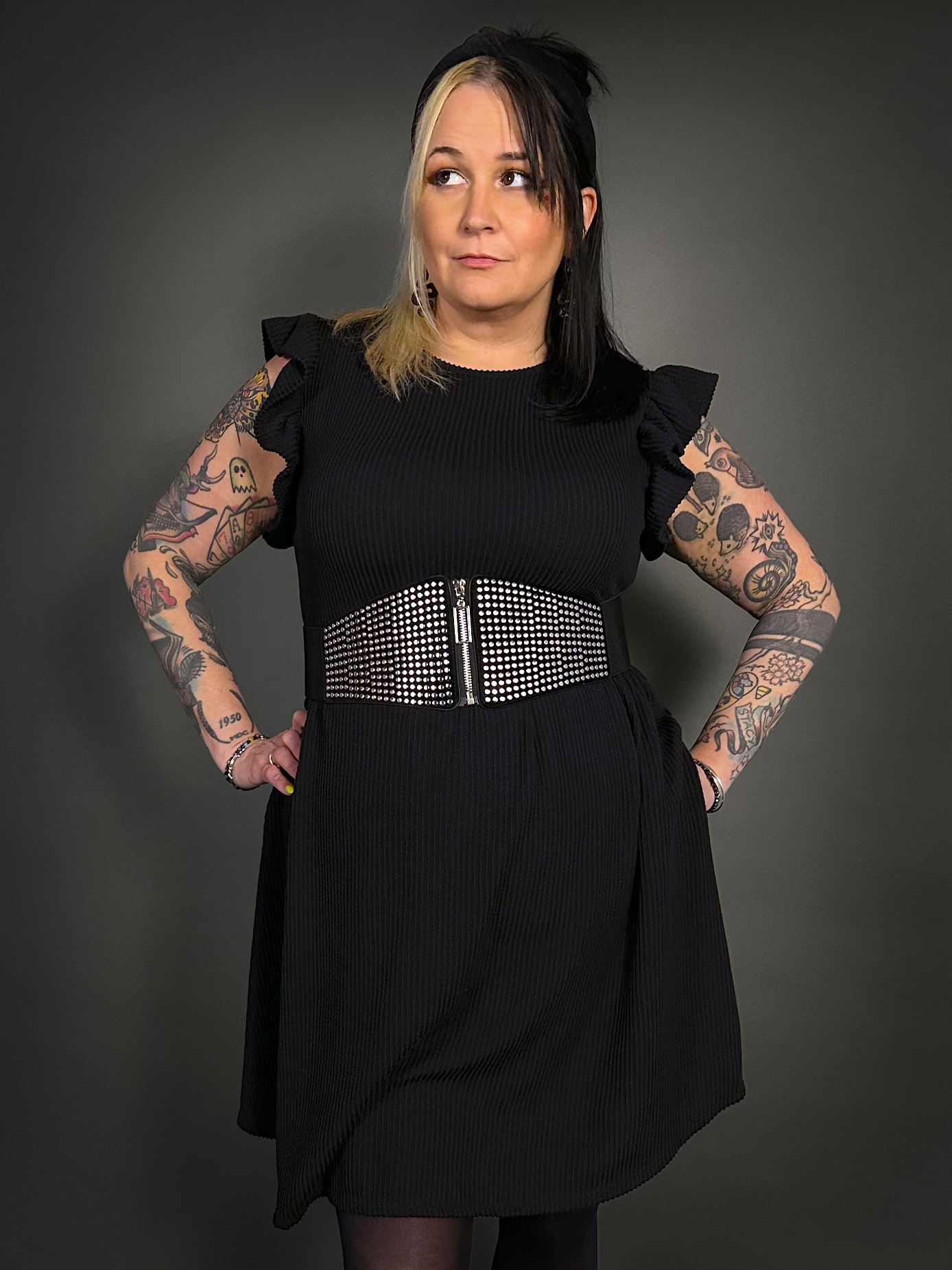 Outfit Set - Butterfly Short Sleeve Ribbed Babydoll Dress & Round Studs Zip-up Corset Belt