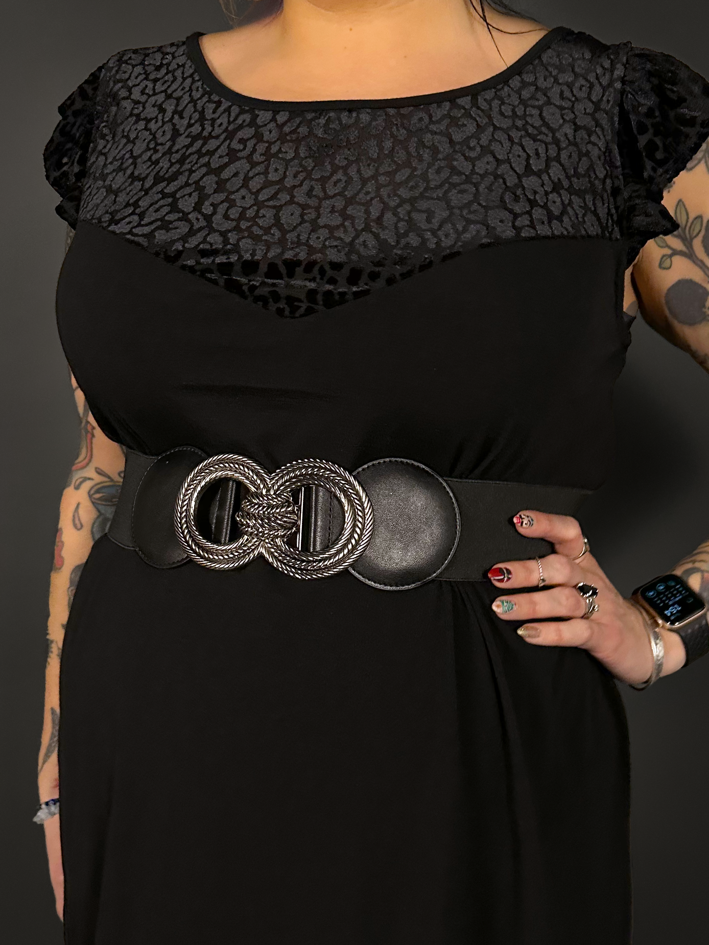 Outfit Set - Flutter Sleeve Animal Print Dress in Black & Double Ring Rope Design Corset Belt