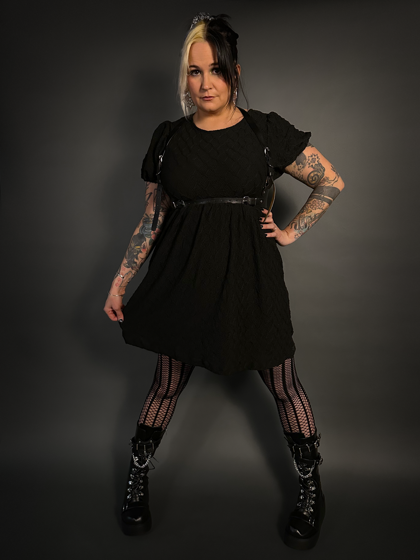Outfit Set - Puff Sleeve Empire Waist Mini Dress with Pockets & Black Shoulder Harness Belt 1x (14/16) Dress / X-Large (Fits XL-3XL / 38"-47" Outfit Set - Puff Sleeve Empire Waist Mini Dress with Pockets & Black Shoulder Harness Belt 1x (14/16) Dress / X-Large (Fits XL-3XL / 38"-47"