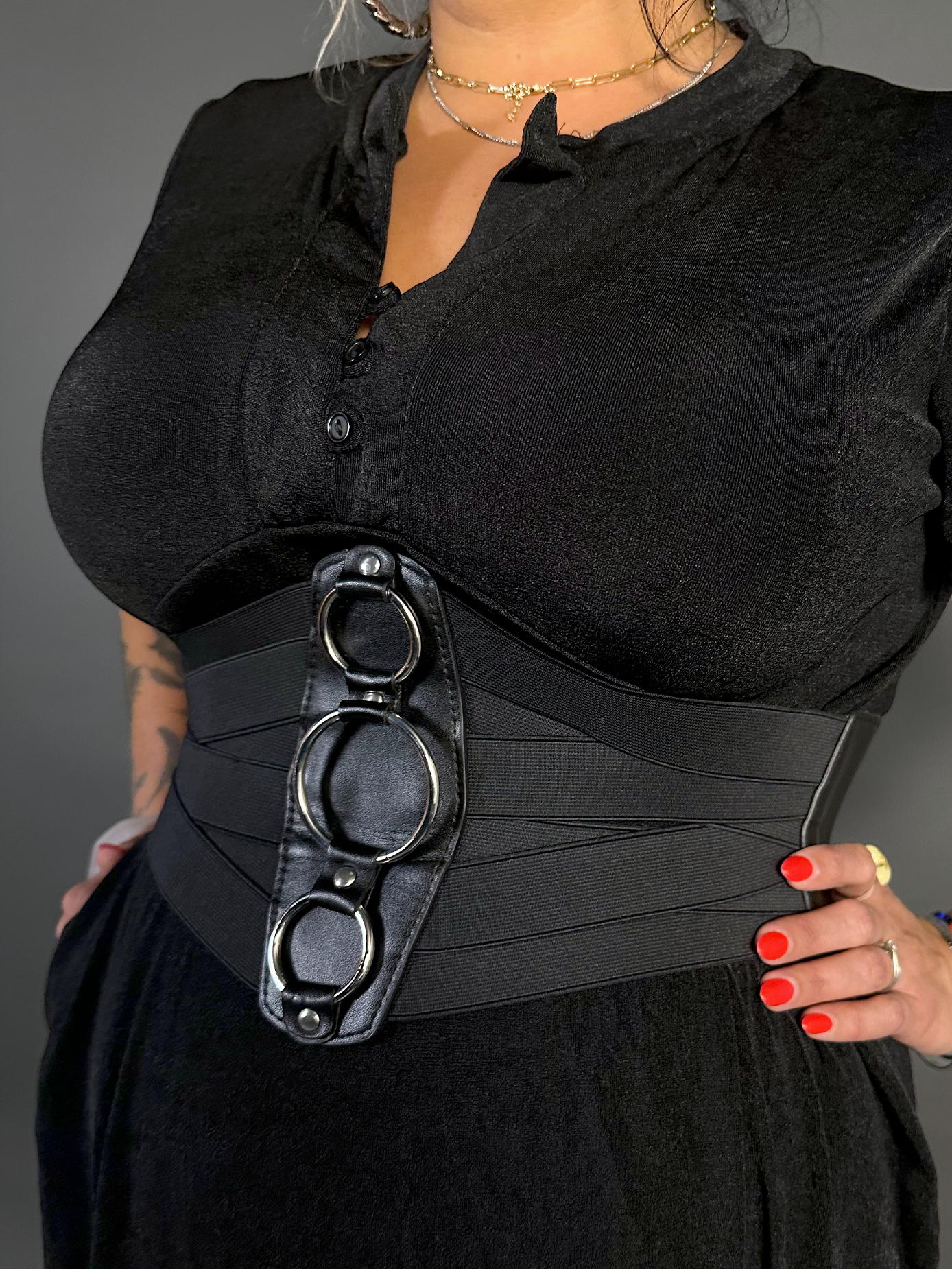 Outfit Set - Ruffled Flare Hem Babydoll Dress in Black & Three O-ring Front Corset Belt