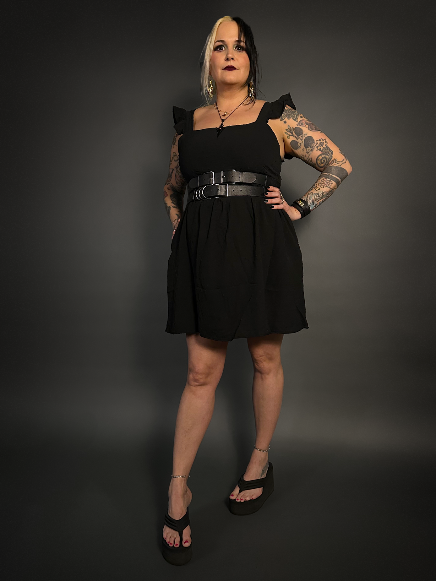 Outfit Set - Ruffled Wing Sleeves Swiss Dot Dress with Pockets & Double Strap Corset Belt