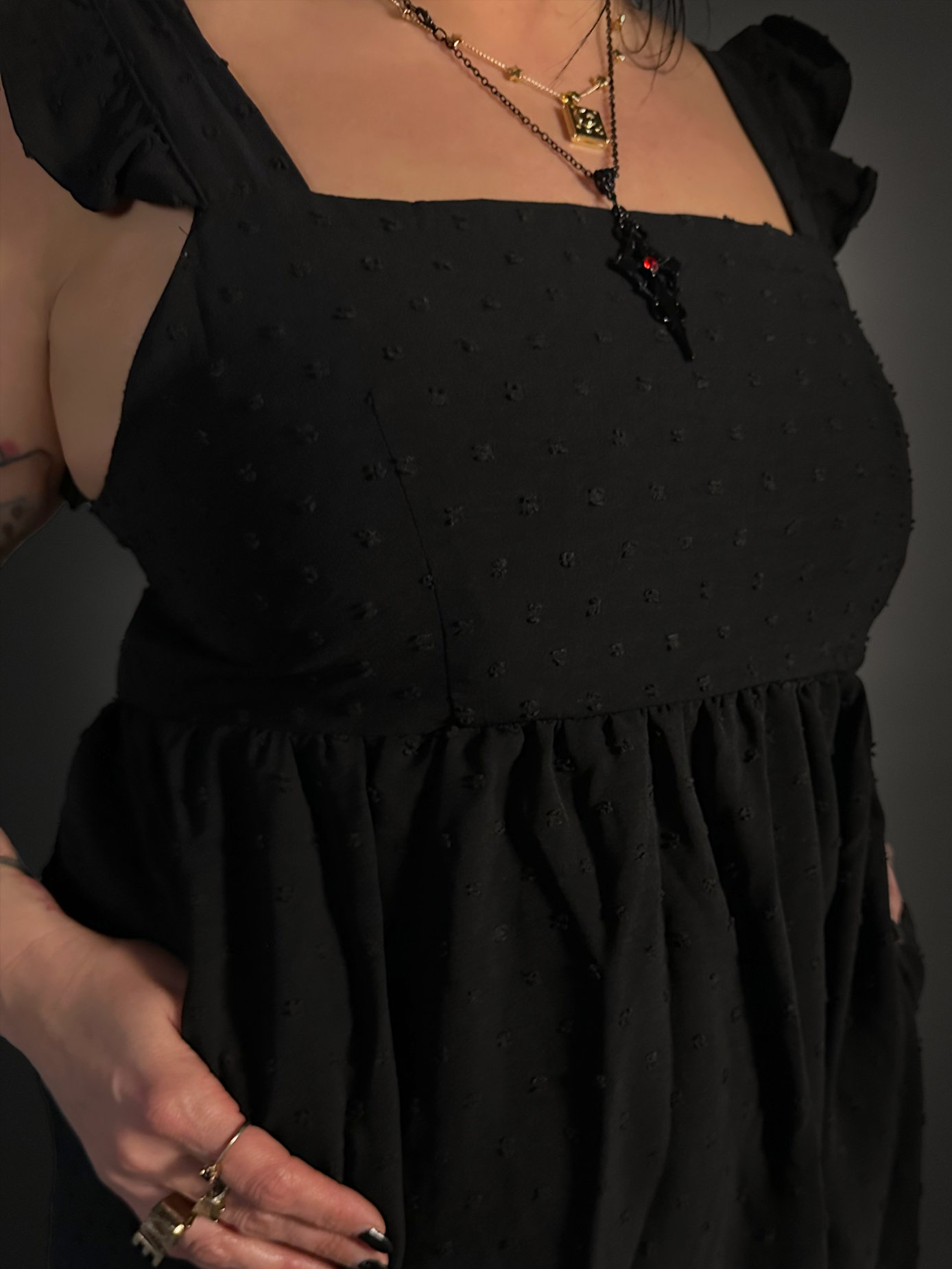 Outfit Set - Ruffled Wing Sleeves Swiss Dot Dress with Pockets with Rose & Skull Tights Media 1 of 11