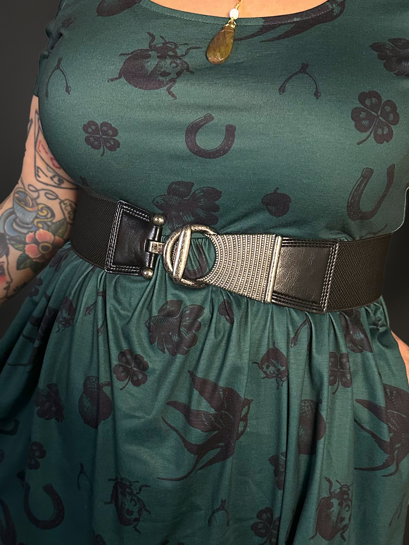 Outfit Set - Tommyrot "Lady Luck" Short Sleeve Skater Dress in Green & Retro Buckle Corset Belt