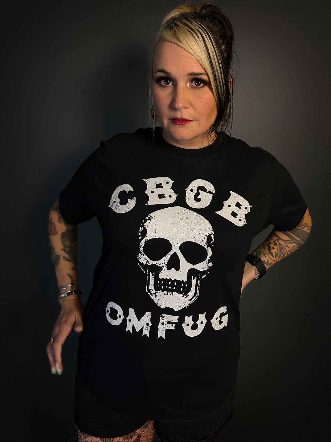 CBGB "Skull" OMFUG OFFICIAL Licensed T-Shirt