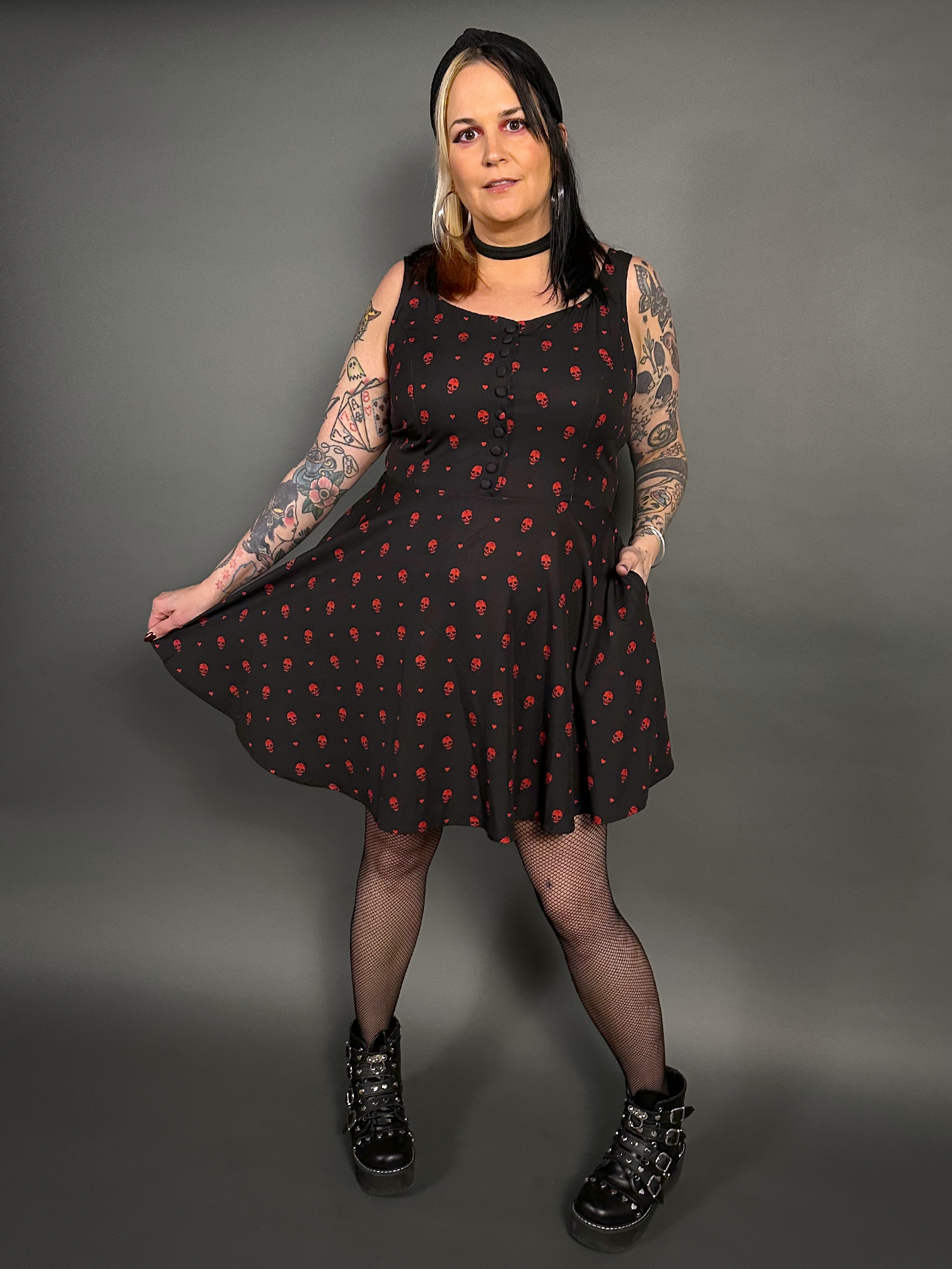 Outfit Set - Tommyrot "Hearts & Skulls" Sleeveless Mini Swing Dress & Fishnet Tights by Pamela Mann