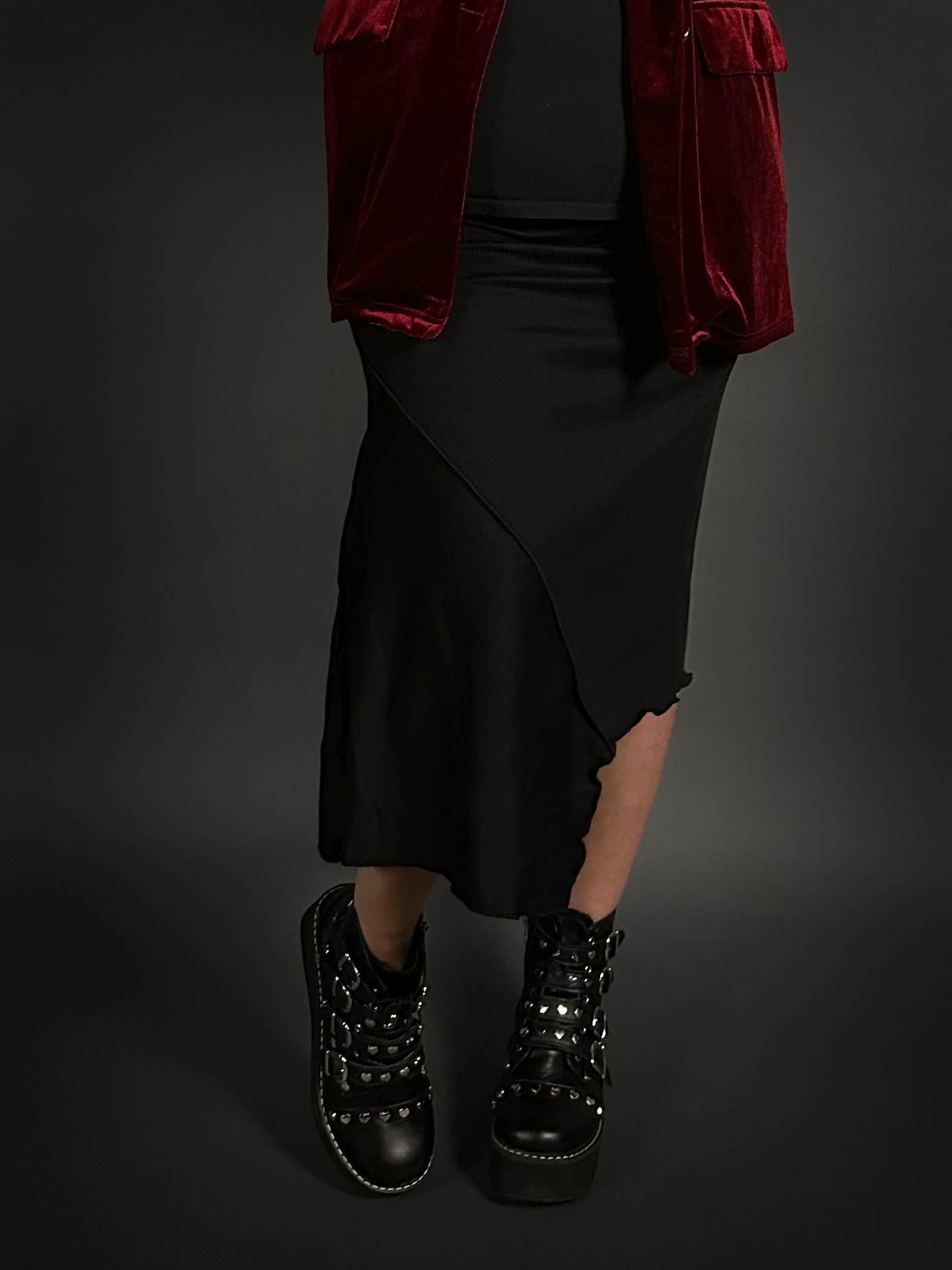 Outfit Set - Asymmetrical Midi Skirt in Black & Vintage Style Velvet Blazer in Burgundy