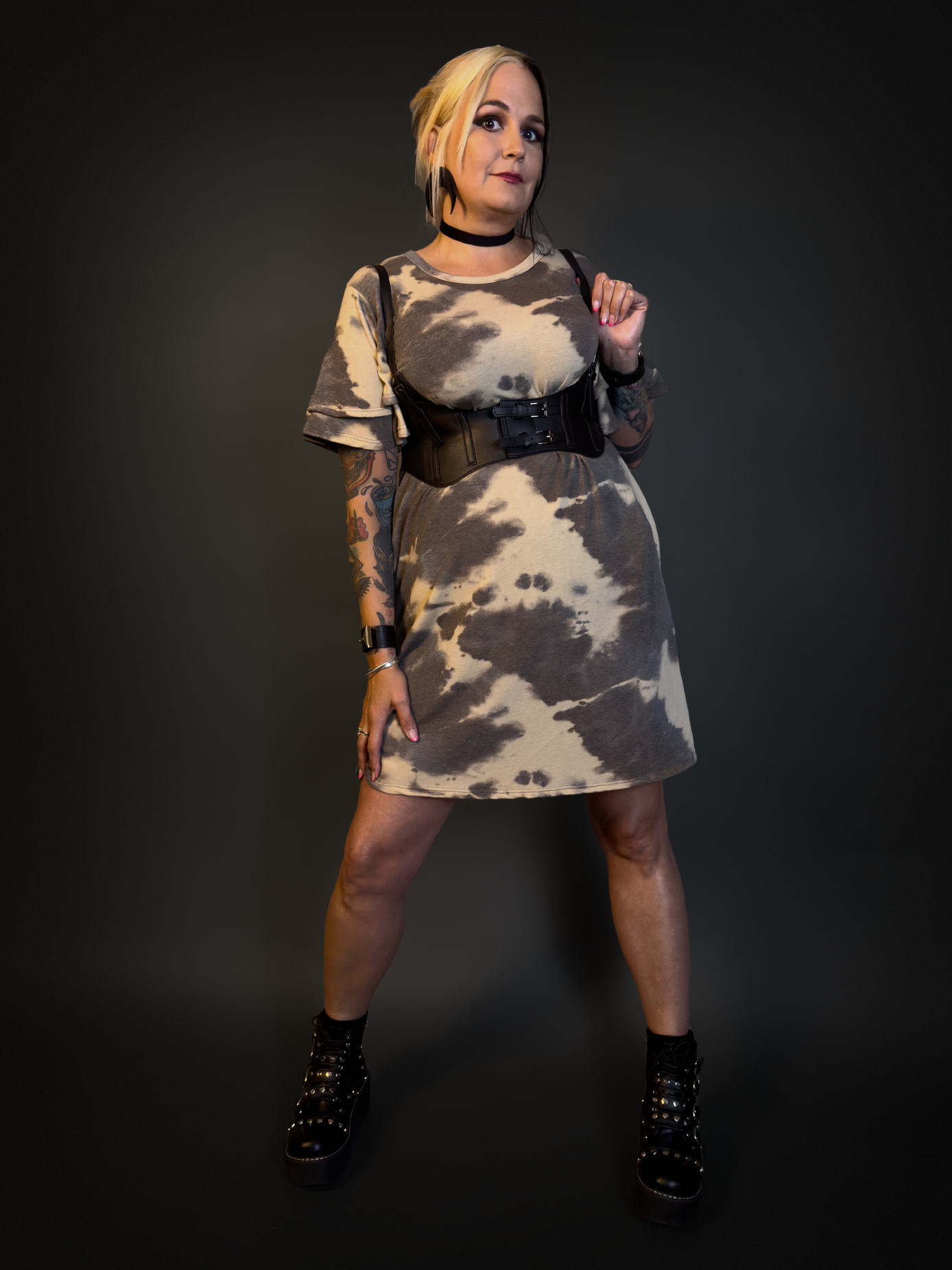 Outfit Set - Charcoal Ruffeld Sleeve Tie Dye Pockets Dress & Harness Corset Belt Punk Style