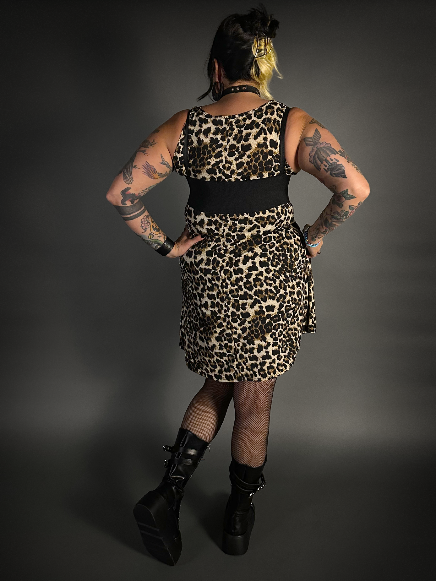 Outfit Set - Leopard Print Lightweight Stretch Dress with Pockets & Underbust Harness Corset Belt