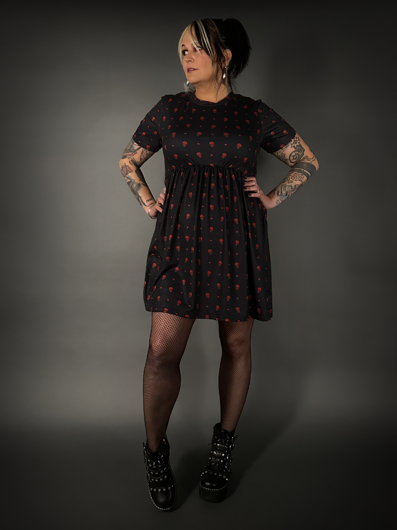 Outfit Set - Tommyrot "Hearts & Skulls" Skater Dress & Fishnet Tights by Pamela Mann