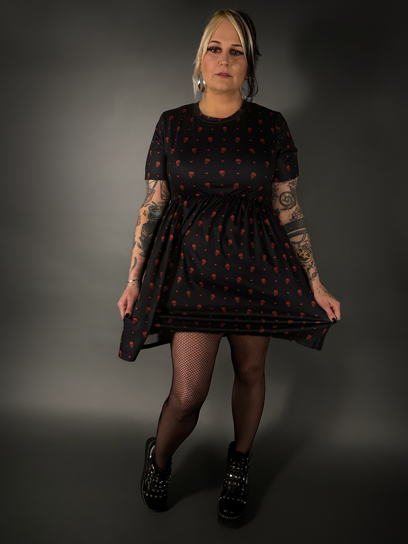 Outfit Set - Tommyrot "Hearts & Skulls" Skater Dress & Fishnet Tights by Pamela Mann