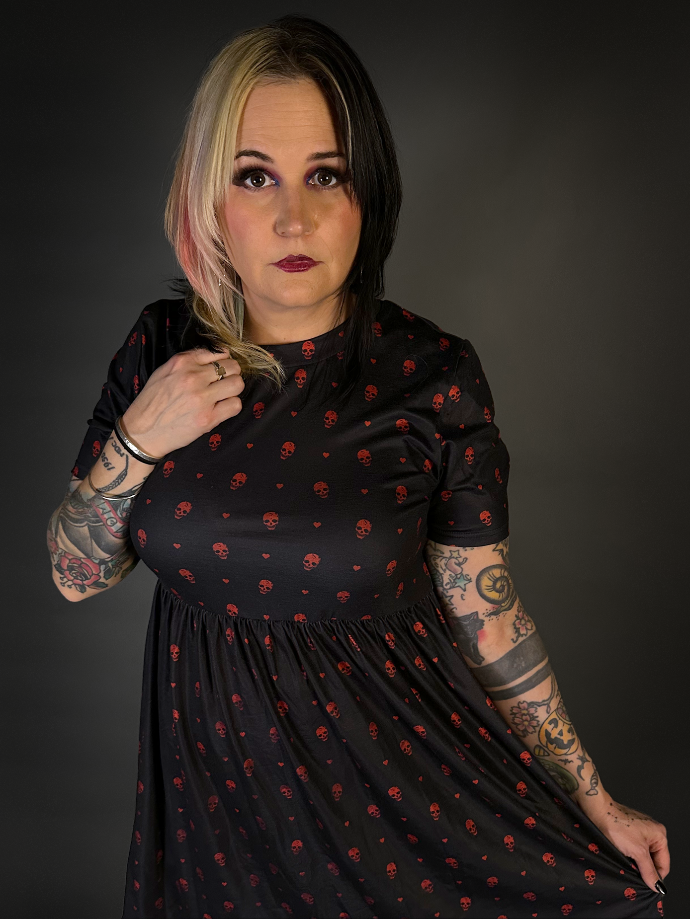 Outfit Set - Tommyrot "Hearts & Skulls" Skater Dress & Fishnet Tights by Pamela Mann