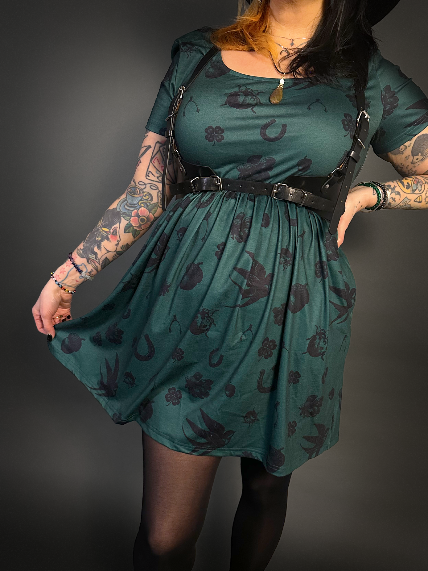 Outfit Set - Tommyrot "Lady Luck" Short Sleeve Skater Dress in Green & Classic Black Harness Belt