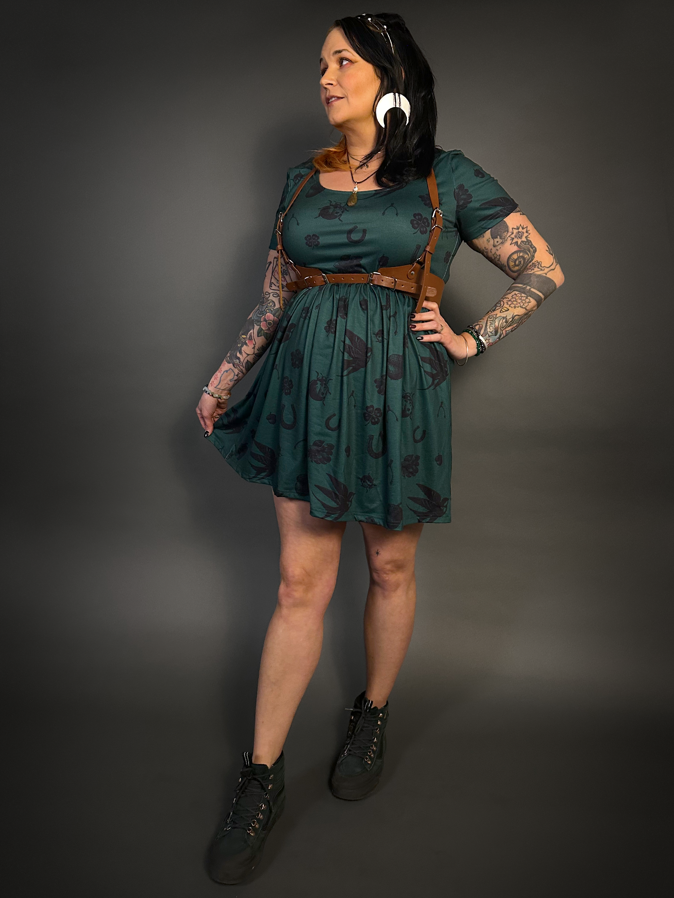 Outfit Set - Tommyrot "Lady Luck" Short Sleeve Skater Dress in Green & Classic Brown Harness Belt