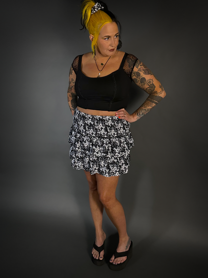 Outfit Set - High Waist Layered Floral Mini Skirt & Black Lace Shoulder Crop Top