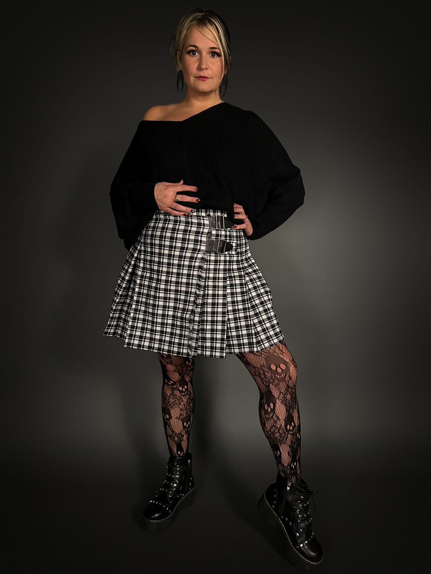 Plaid Mini Skirt with Black Front Straps High Waist Pleated in Black & White