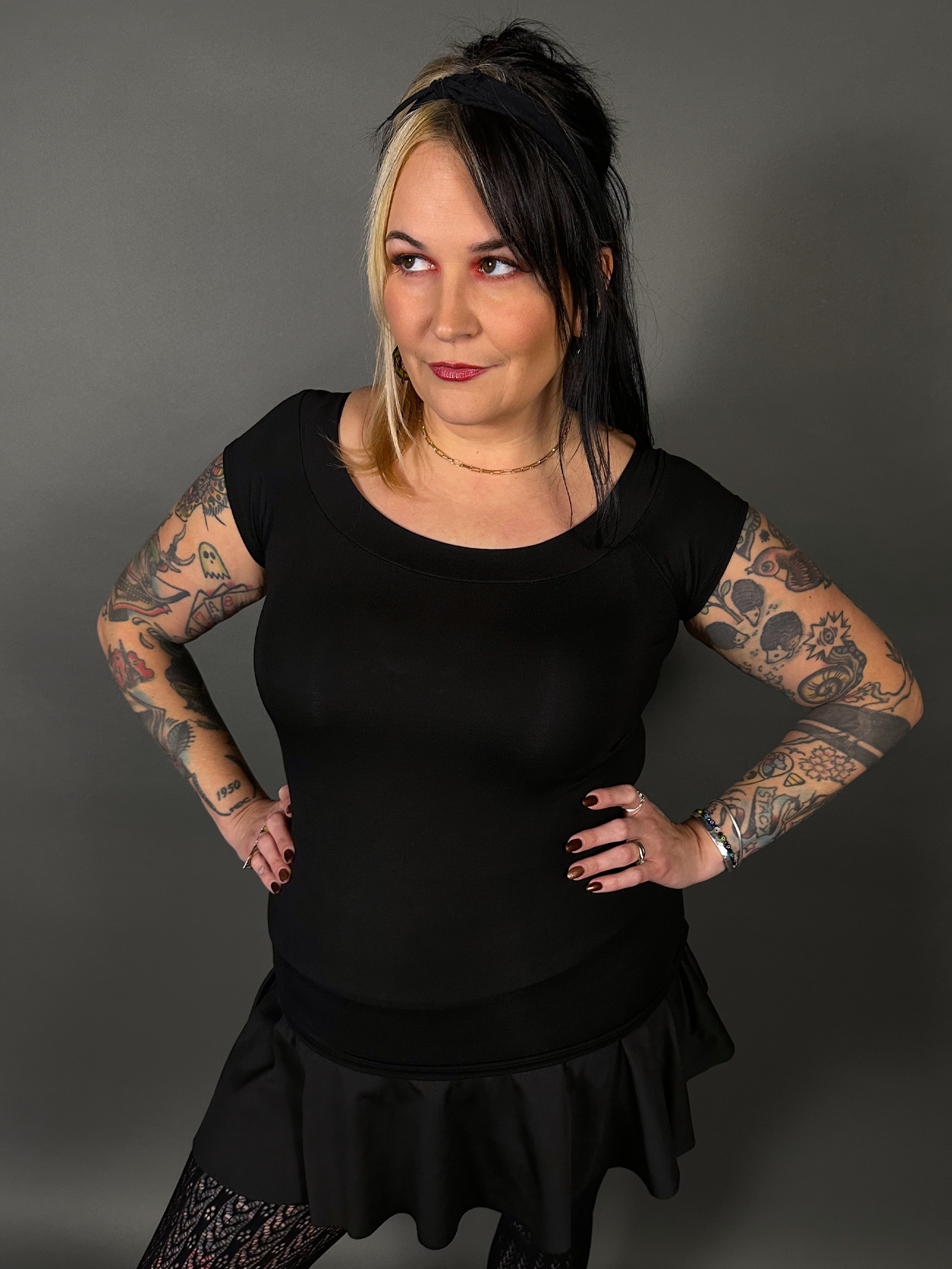 Retro Black Boat Neck Stretch Top by Retrolicious