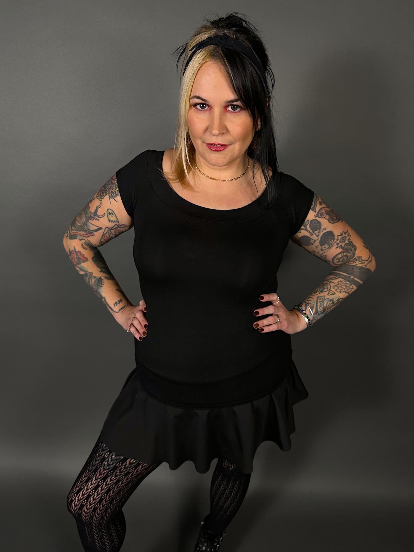 Retro Black Boat Neck Stretch Top by Retrolicious