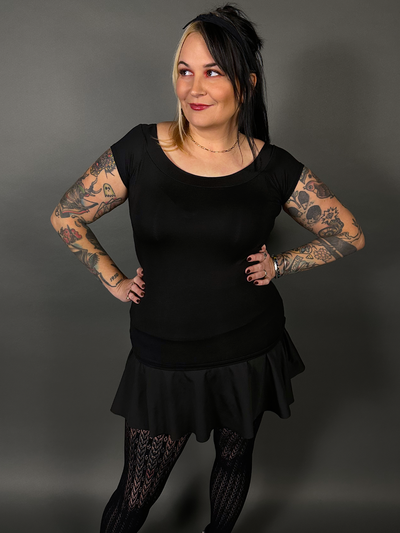 Retro Black Boat Neck Stretch Top by Retrolicious