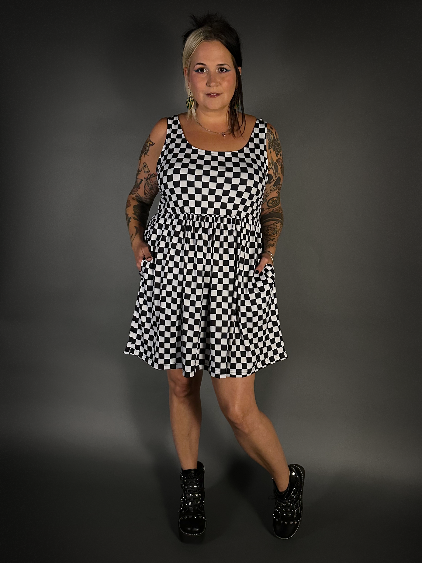 Tommyrot-Checkered-Sleeveless-Stretch-Skater-Dress-with-Pockets-1