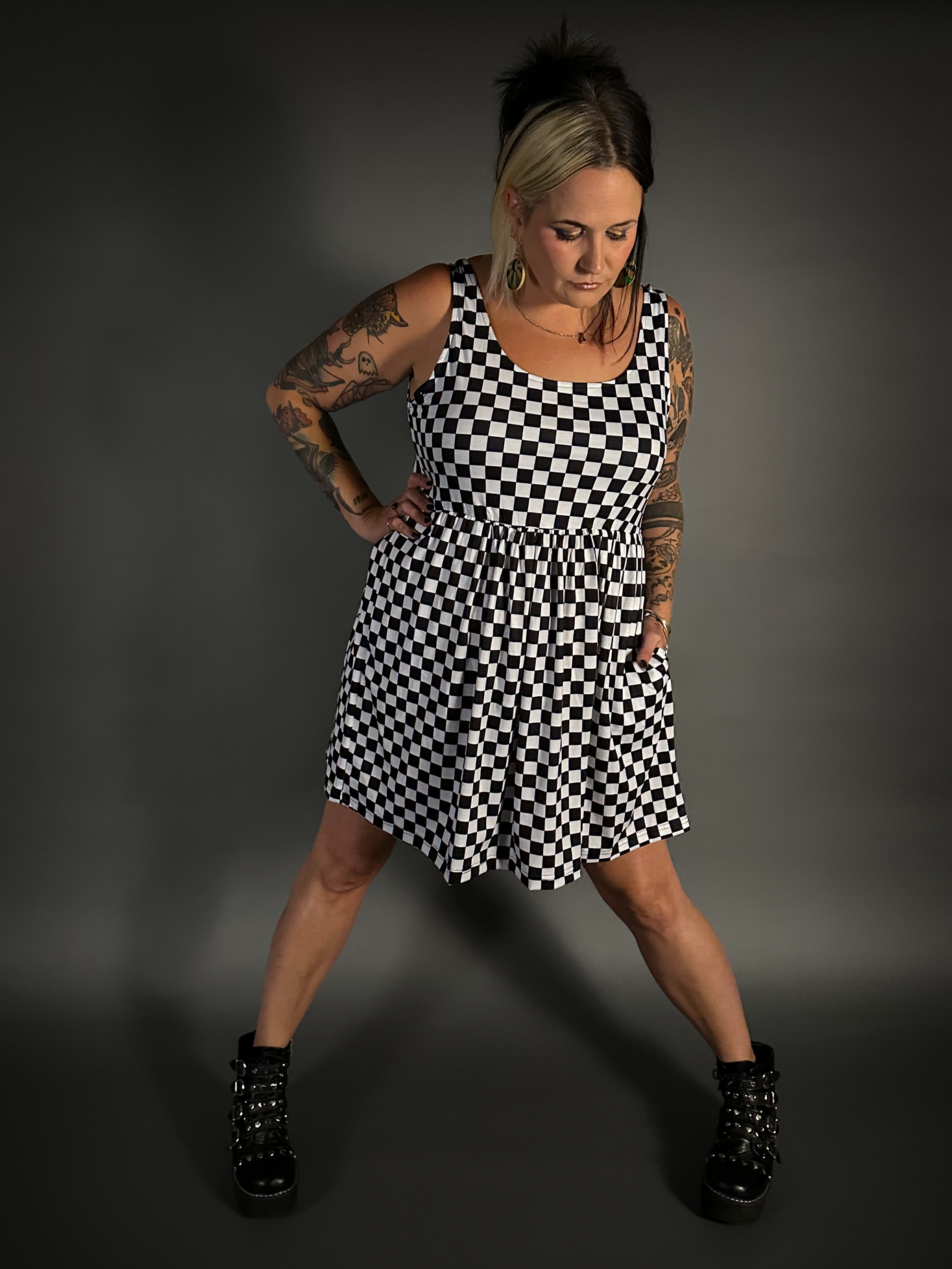 Tommyrot-Checkered-Sleeveless-Stretch-Skater-Dress-with-Pockets-1